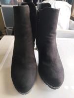 Bugatti Stiefeletten schwarz. Gr. 39 Niedersachsen - Wolfsburg Vorschau