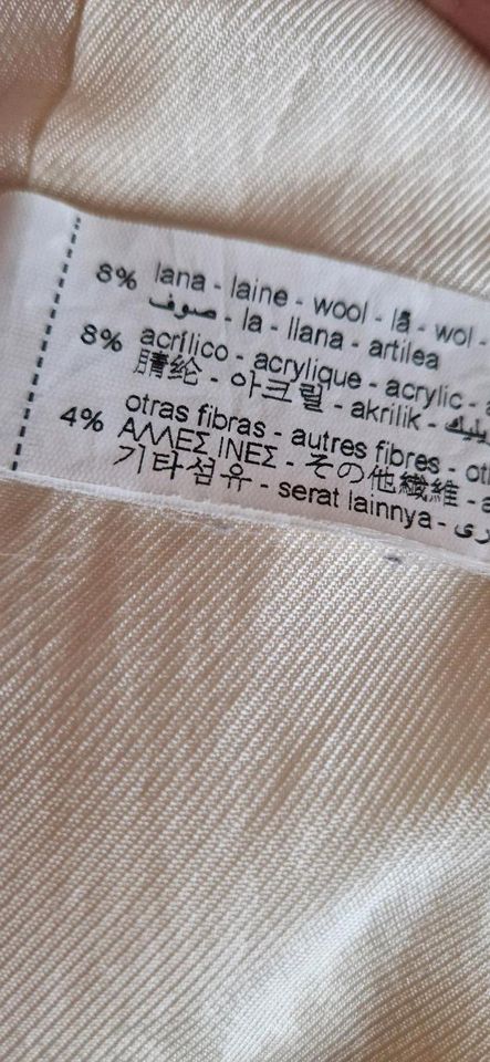 Zara Basic Mantel Boucle Gr.XS Creme weiß in Uelzen