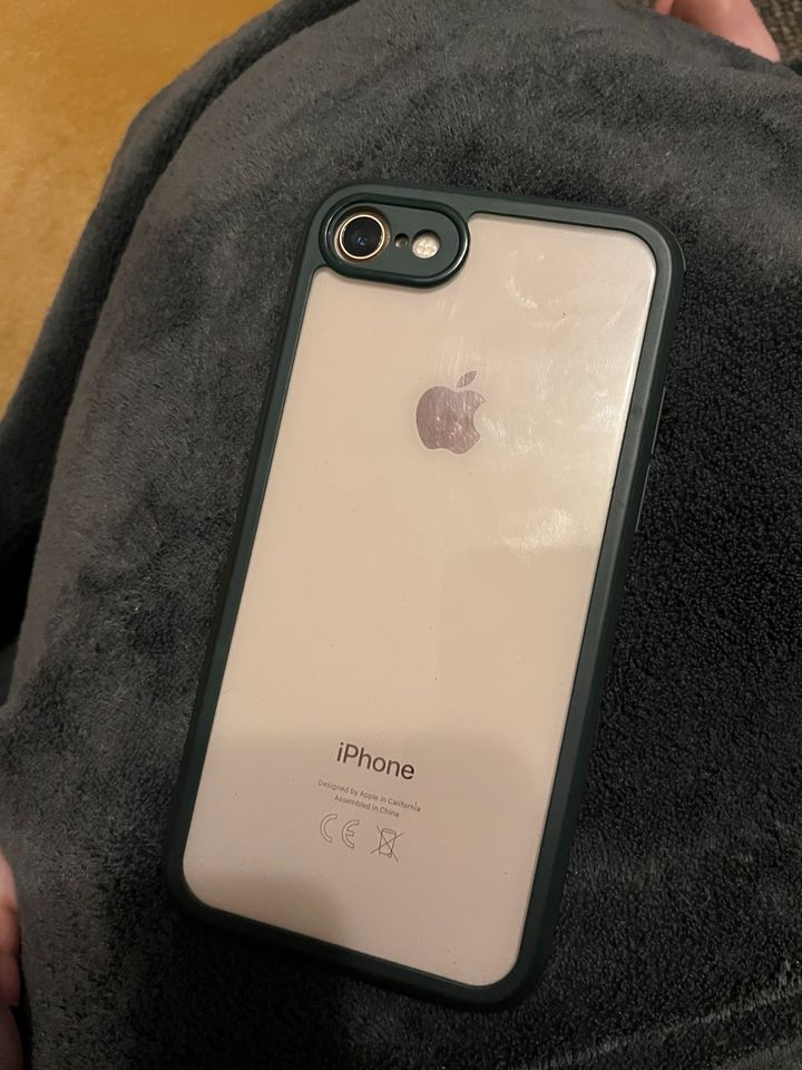 iPhone 8 Roségold 64 GB in Bad Iburg