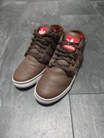Adidas Herren Schuhe 44 Sneaker Braun Stiefel Boots Nordrhein-Westfalen - Lippstadt Vorschau