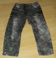 Schwarze Jeans in 98 (Gummibund) von Topolino (Batik) *unisex* Hannover - Linden-Limmer Vorschau