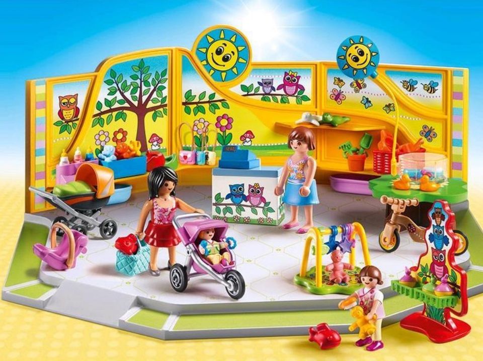 Playmobil City Life Babyausstatter (9079) + Cupcake Shop (9080) in Großenkneten