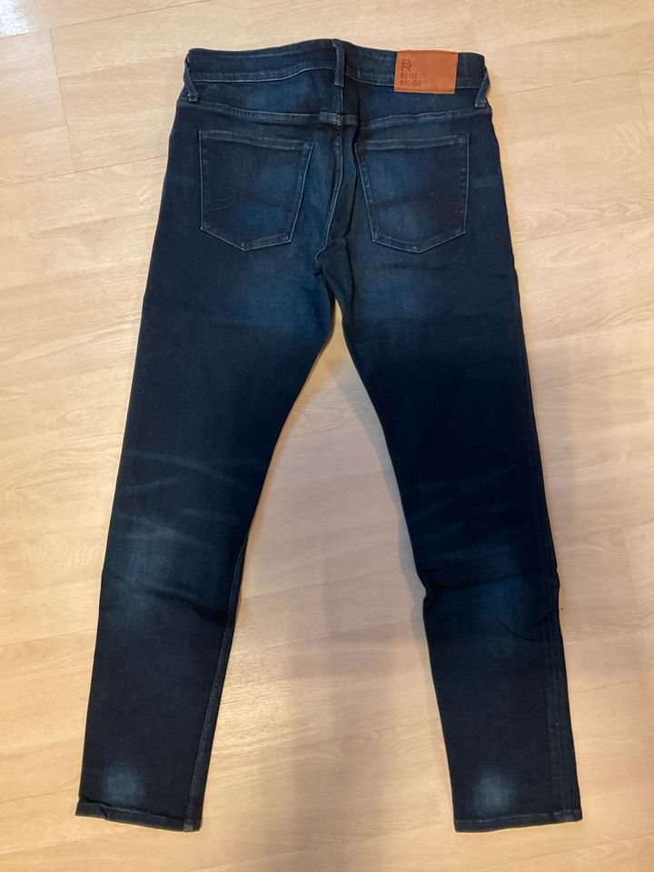 Jeans Blue Ridge Größe 29/32 in Guxhagen