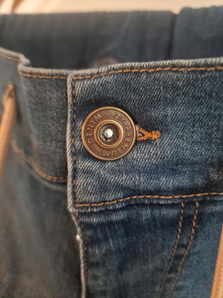 2Y Premium / Herren Jeans in Blankenburg (Harz)