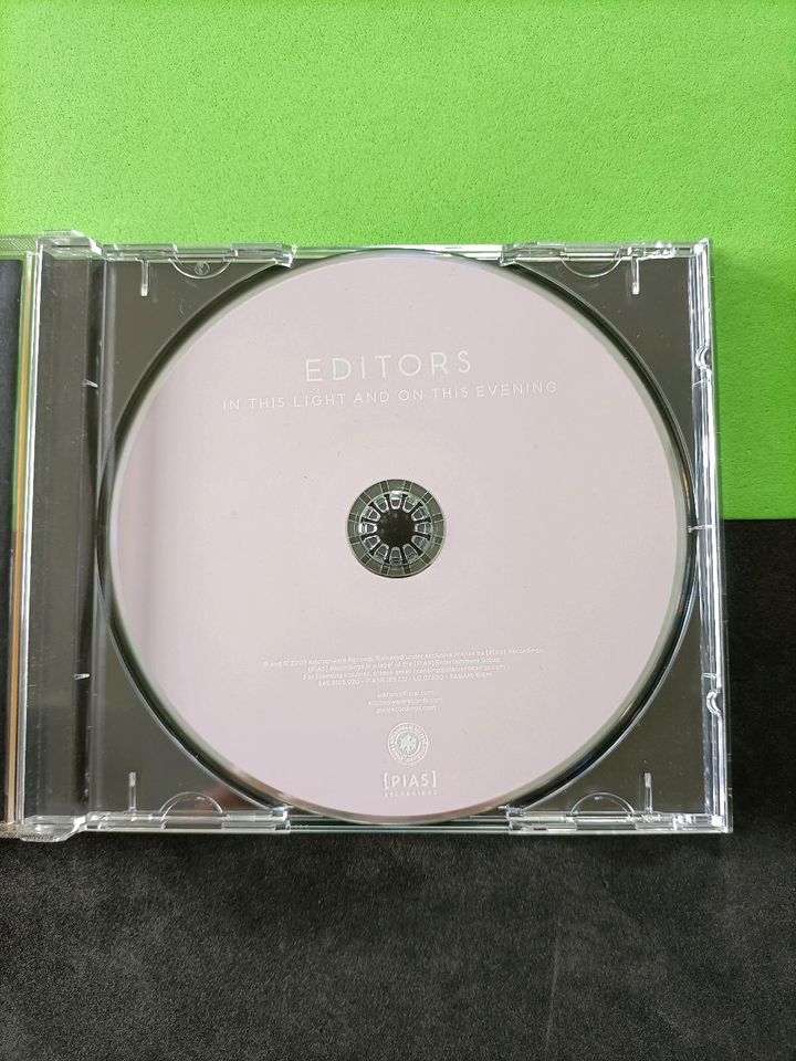 Editors – In This Light And On This Evening (2009) Indie Rock CD in Reinbek