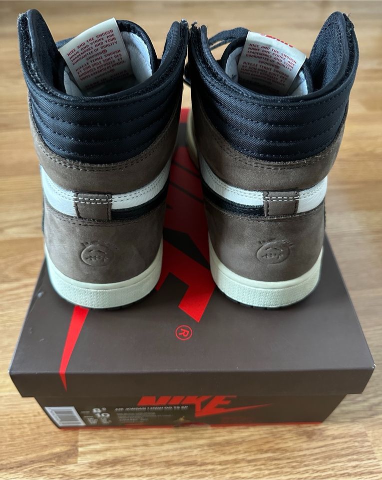 Nike Air Jordan 1 High OG X Travis Scott Mocha EU42 in Bielefeld