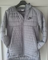 Nike Jacke Gr. M Jungen / Herren Nordrhein-Westfalen - Kamen Vorschau