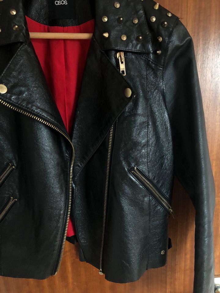 Fast NEU Jacke Lederjacke 36 S Asos echtes Leder schwarz in Nürnberg (Mittelfr)