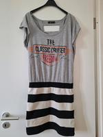 Cooles T-Shirt-Kleid mit tollem Rückenausschnitt Gr. M Berlin - Treptow Vorschau