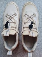 ON Schuhe Größe 38,5 Bayern - Hof (Saale) Vorschau
