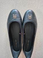 Tommy Hilfiger Ballerinas Größe 38 Leder Schwarz neu Nordrhein-Westfalen - Moers Vorschau