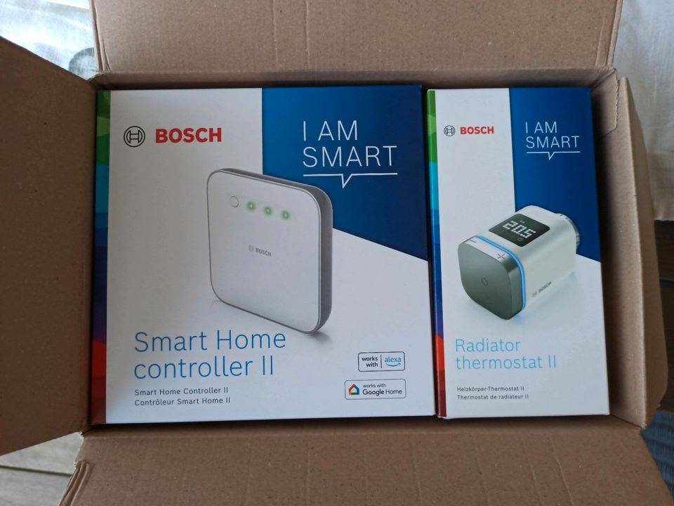 Bosch Smart Home Controller 2 + Thermostat in Garbsen