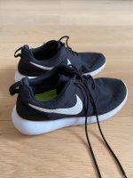 Nike Roshe One schwarz 39 Rheinland-Pfalz - Koblenz Vorschau