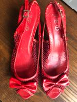 Rote Sandalen mit Glittereffekt Hessen - Bensheim Vorschau