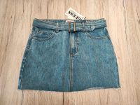 GUESS Originals Jeansrock mit Gürtel Gr 28 Nordrhein-Westfalen - Leverkusen Vorschau