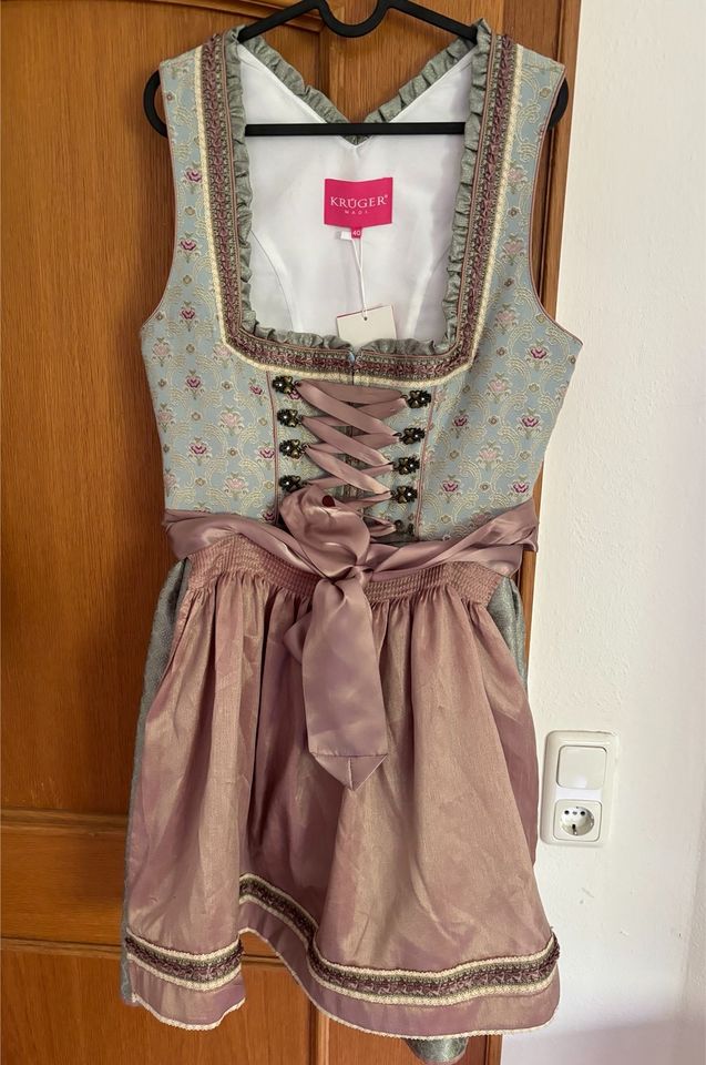 Krüger Dirndl ungetragen (Größe 40) in Landshut