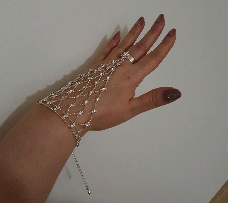 Handschmuck Strass NEU MEGASCHÖN in Marl