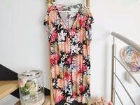 XXL 48 Emilia K. Kleid Sommerkleid schwarz bunt Tunika Blumen Sachsen-Anhalt - Genthin Vorschau