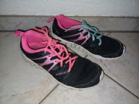 Turnschuhe, Sportschuhe Reebok Gr. 34,5 Nordrhein-Westfalen - Wilnsdorf Vorschau