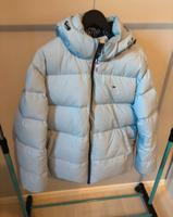 Tommy Hilfiger Daunenjacke/ Pufferjacke Alaska Babyblau Nordrhein-Westfalen - Löhne Vorschau