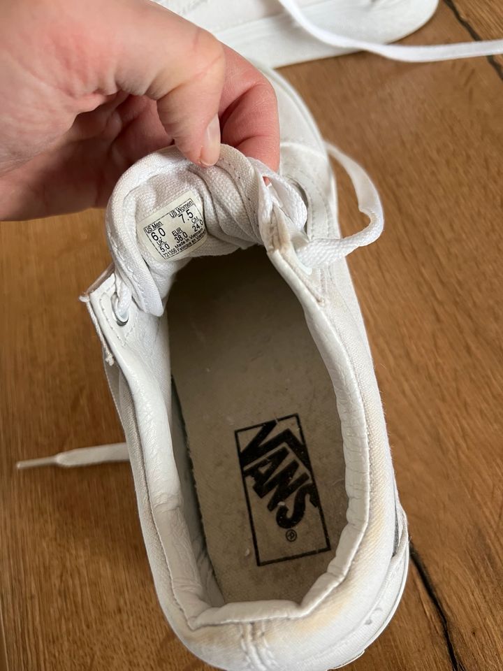 Vans Weiß wie neu in Riol