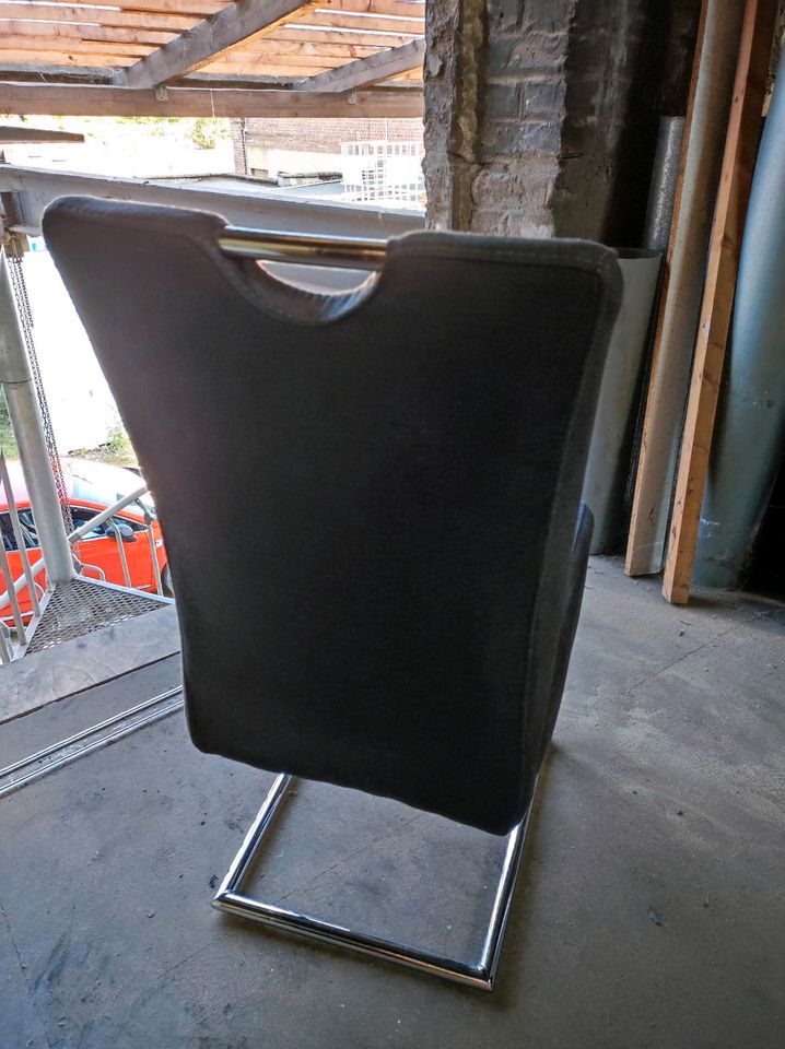 Swingstühle Grau gepolstert in Köln