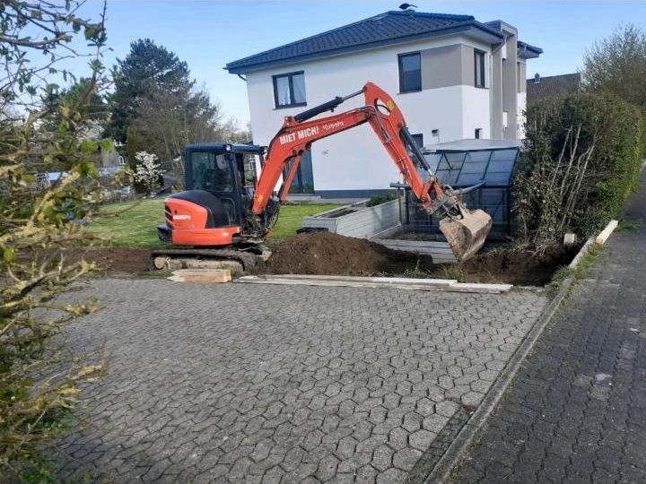 Baggerarbeiten, Pflasterarbeiten, Baggerfahrer, Bagger, in Augustdorf