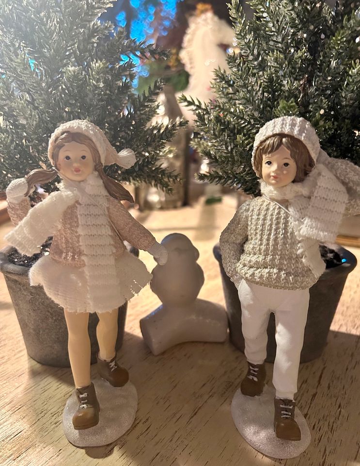 Winterkinder Winterfiguren Dekoration im Shabby Chic Stil in Laatzen