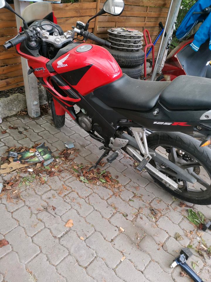 Honda cbr 125 jc34 in Kitzingen