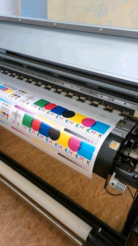 Service-Techniker für Eco-Solvent Drucker: Mimaki, Roland, Mutoh in Niederkassel