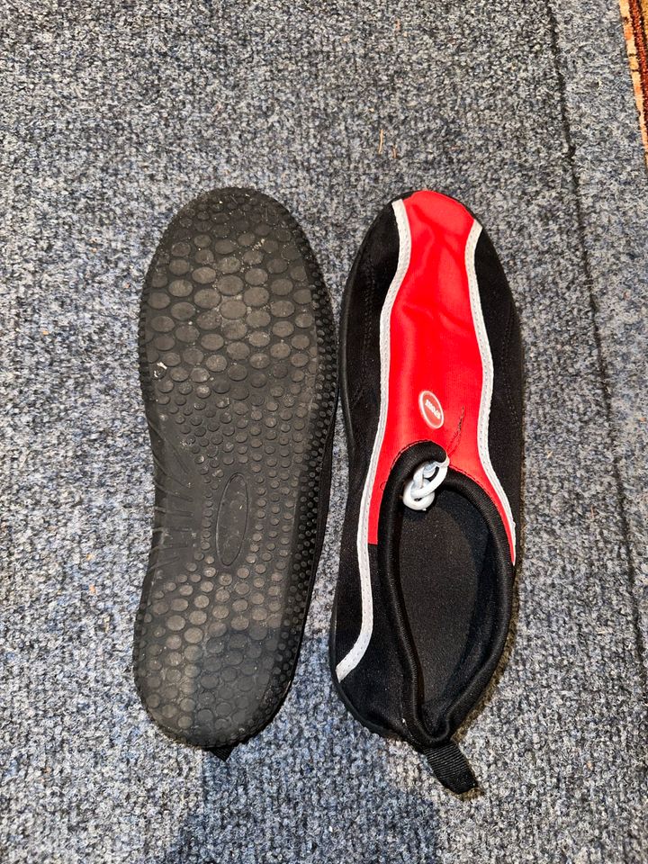 Wasserschuhe Herren Intersport in Schäftlarn