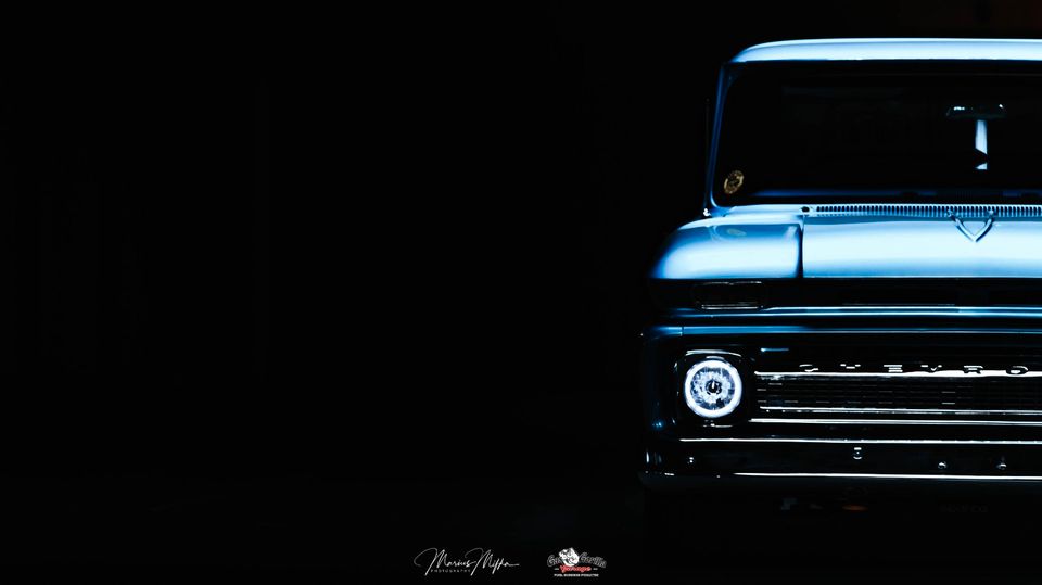 Chevrolet C 10 Pickup Truck V8 350 cui Autom. Top in Solingen