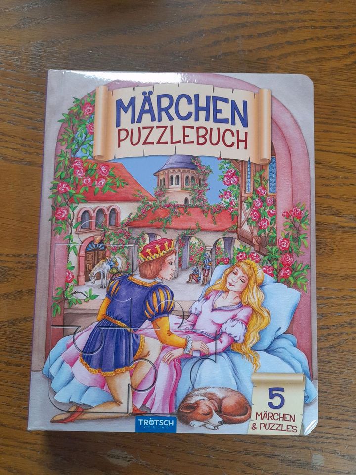 Märchen Puzzlebuch in Waldaschaff