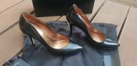 Escada Pumps schwarz glänzend - mit Schuhtasche und Verpackung Hessen - Steinbach Vorschau