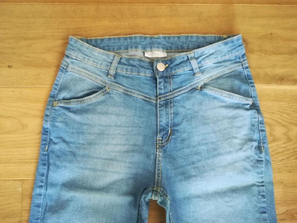 Damen Jeans Stretch Gr. 38 Hellblau in Freiburg im Breisgau