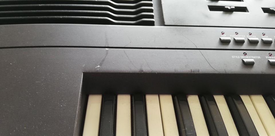 Roland E-600 High-End Keyboard Sequenzer in Reutlingen