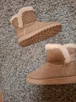 Winterboots mit Fell Gr. 37 Schleswig-Holstein - Wallsbüll Vorschau