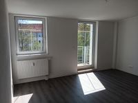 Dachgeschoss 4 Zimmer WE mit 2 Bäder:Dusche/Wanne+Wohnküche+Balkon/Aufzug vorhanden! #DD45a Sachsen - Freital Vorschau