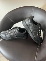 Guess Sneaker Schuhe 36 Schwarz Silber Sternnieten Strass NEU Bayern - Peißenberg Vorschau
