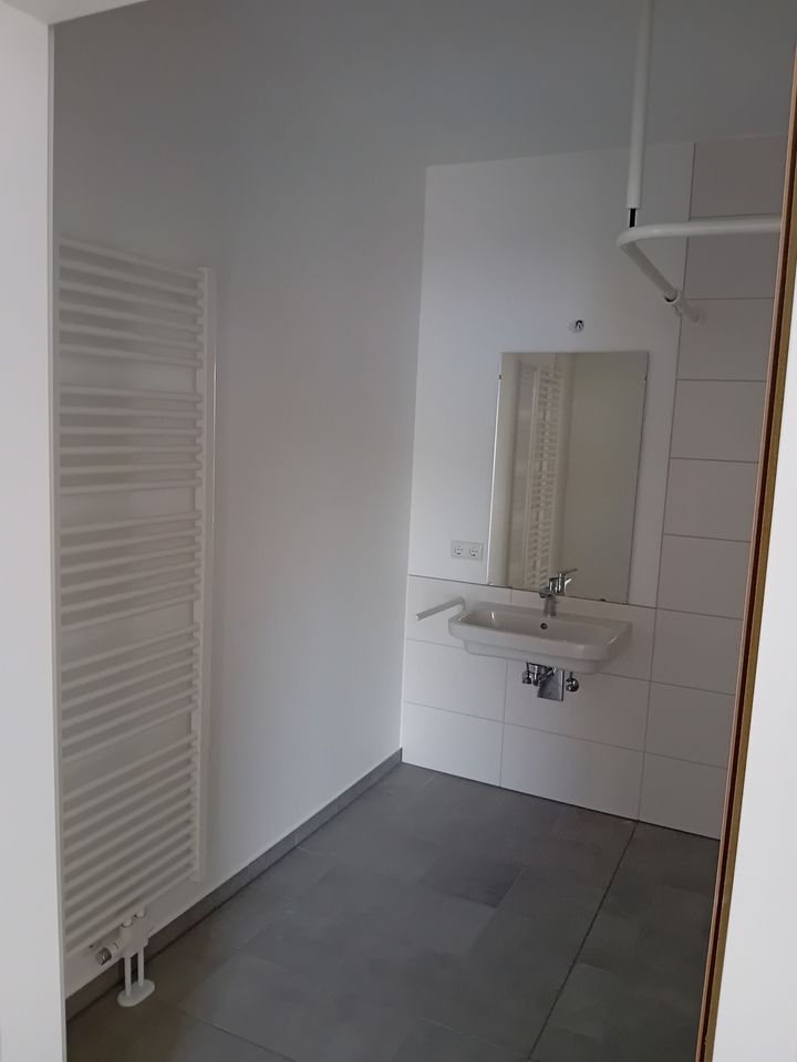 *Geräumige 2 Zimmer Wohnung in zentraler Lage - ideal für Senioren* in Bad Mergentheim