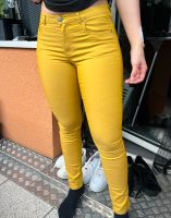 Hose Jeans, gelb, grün, H&M, Hose, Jeans Hessen - Hanau Vorschau