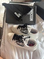 Moschino Schuhe Nordrhein-Westfalen - Olfen Vorschau