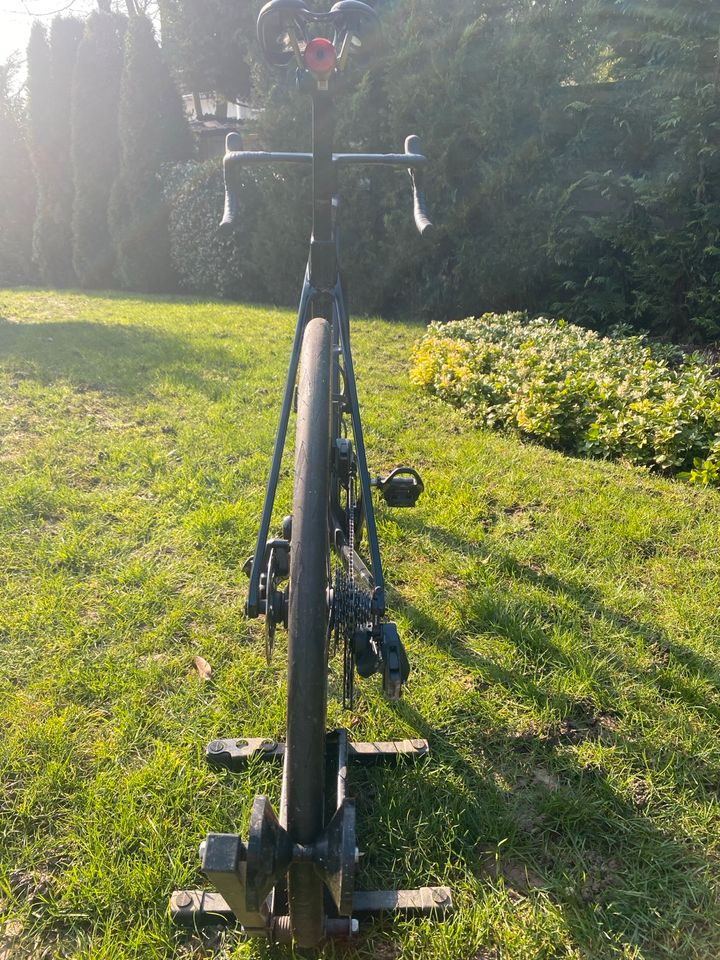 Canyon Ultimate CF SLX 8 eTap Rennrad in Zornheim