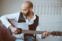 Gitarrenunterricht Mit Gesang Via Skype - Oder Jitsi meet Münster (Westfalen) - Centrum Vorschau