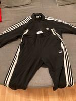 Adidas Trainingsanzug  Größe L Hamburg-Nord - Hamburg Langenhorn Vorschau