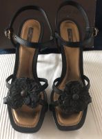 Louis Vuitton Monogram Pumps Freesia Anke Strap Gr 41 Denim Noir Essen - Essen-Kettwig Vorschau