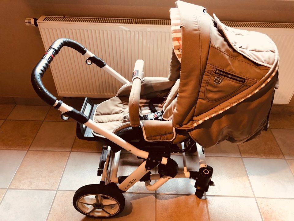 Hartan Sky XL Kombi- Kinderwagen in Uslar