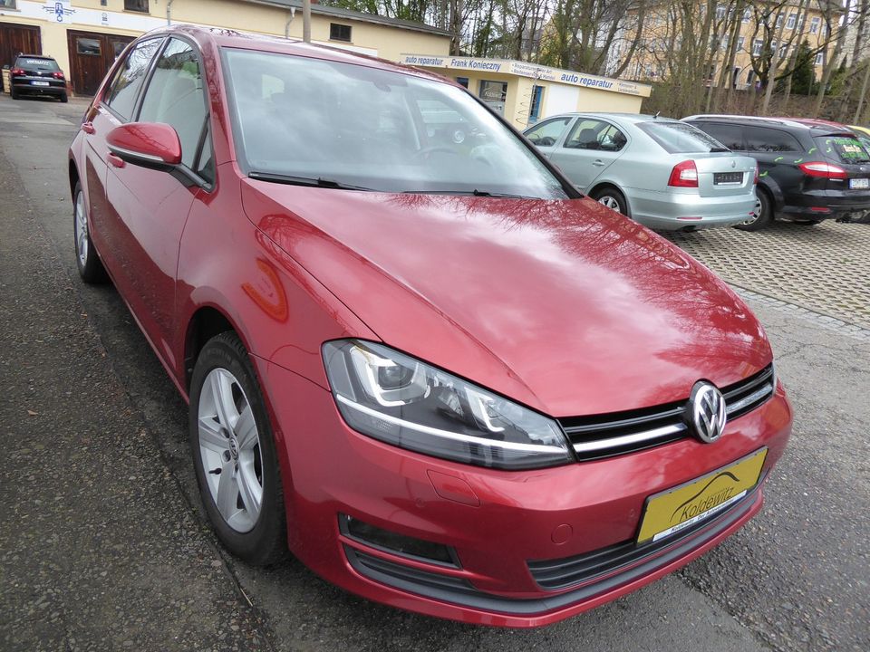 Volkswagen Golf 4MOTION  Comfortline/Xenon/PDC/1.Hd. in Limbach-Oberfrohna