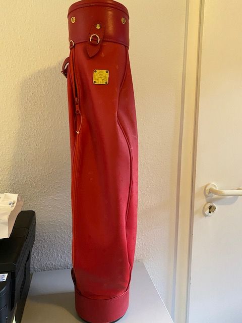 Orig. MCM Golftasche / Tragetasche Bag in rot in Mönchengladbach