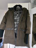 Guess Daunenjacke Größe L doppelseitig Khaki Camouflage Düsseldorf - Eller Vorschau